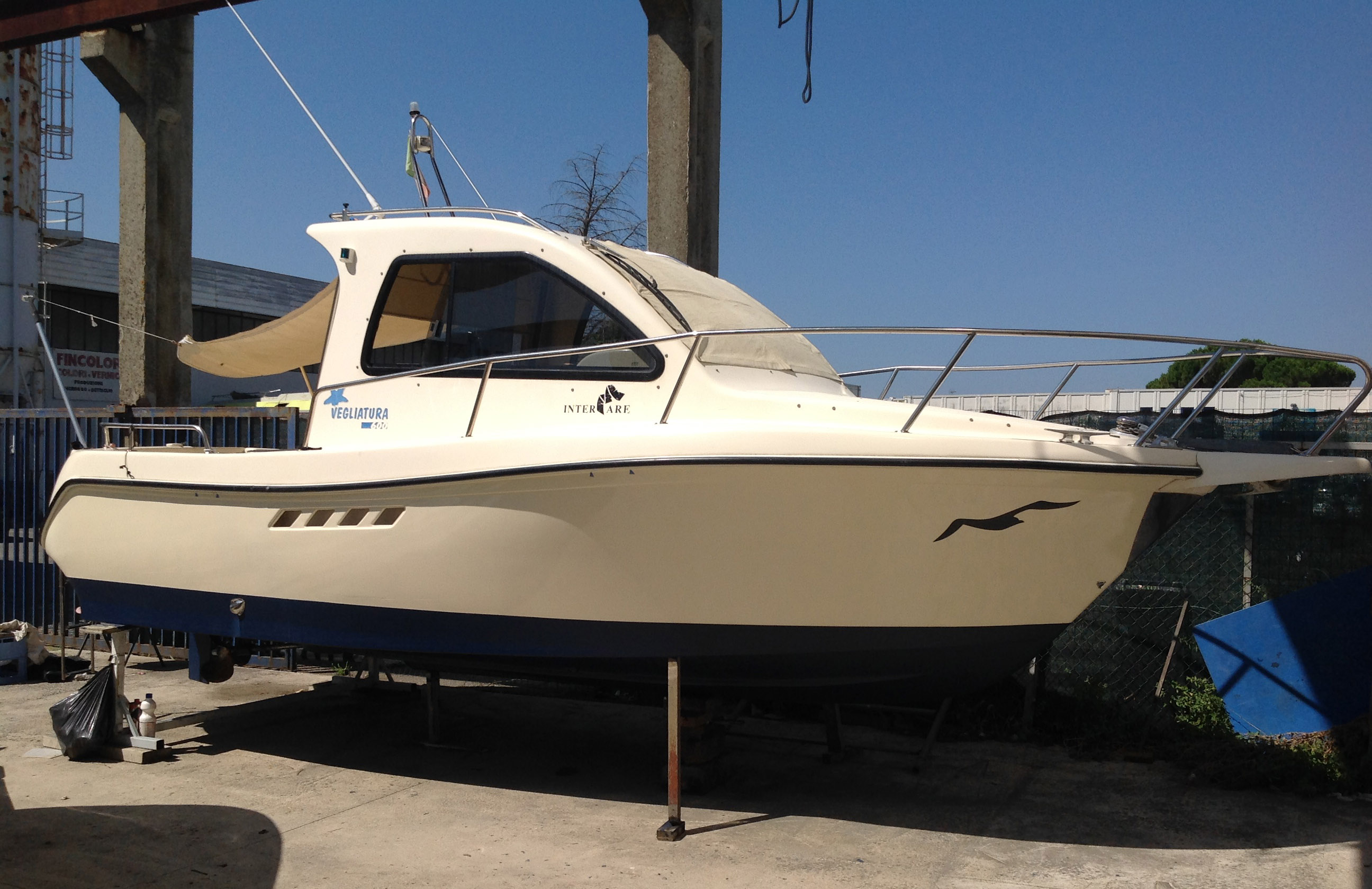 <<<<< VENDUTA >>>>> Vegliatura 600 + Lombardini 140hp + Poss. Posto<br><a href=dettaglio.aspx?Id=256 >VAI ALLA SCHEDA</a>